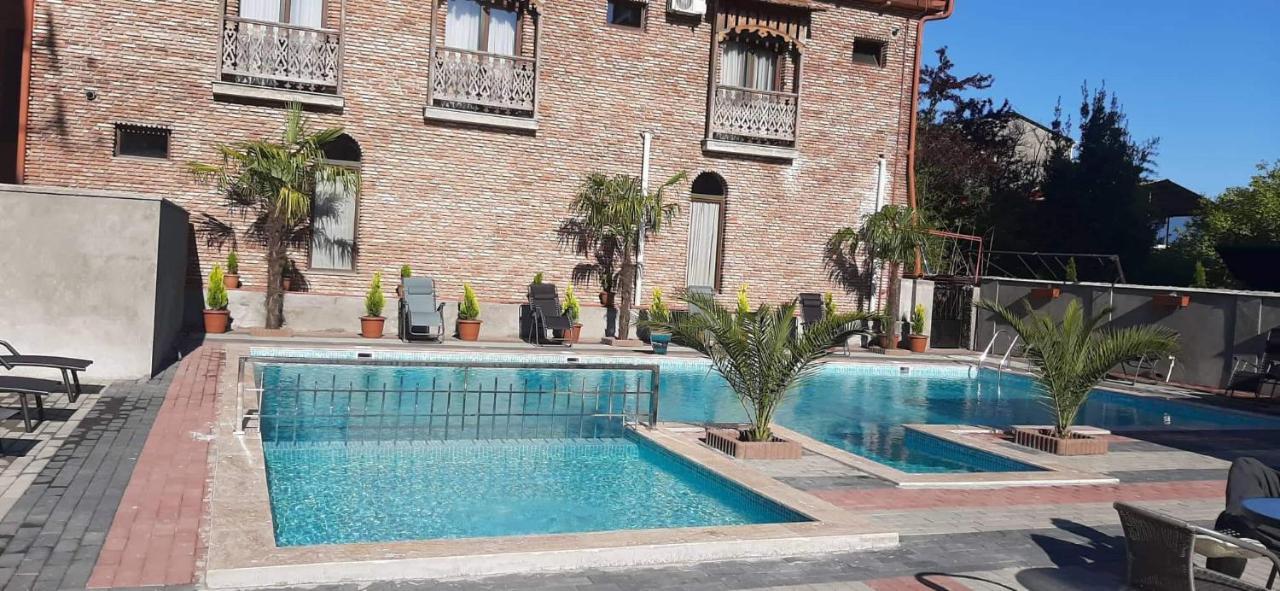 Magnolia Hotel Agmashenebeli Кобулеті Екстер'єр фото