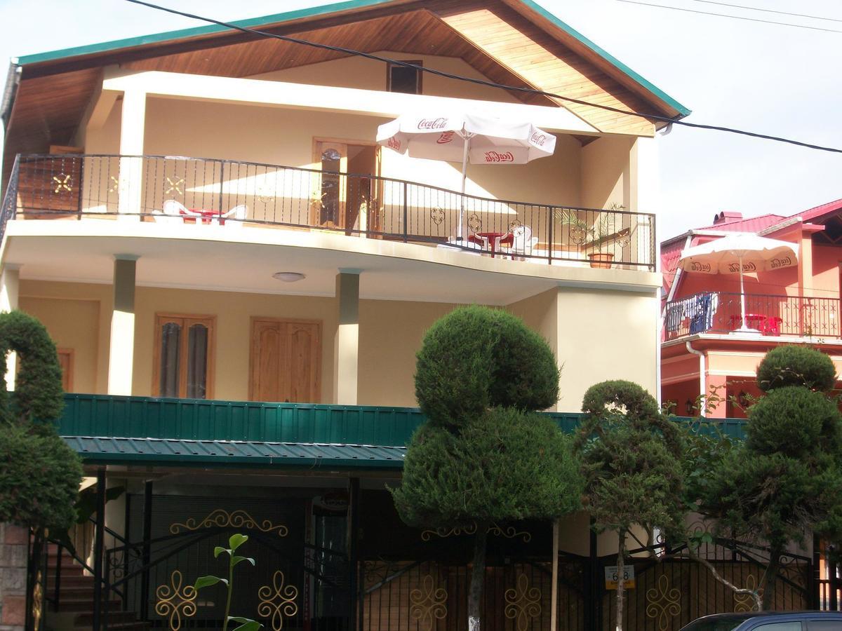Magnolia Hotel Agmashenebeli Кобулеті Екстер'єр фото